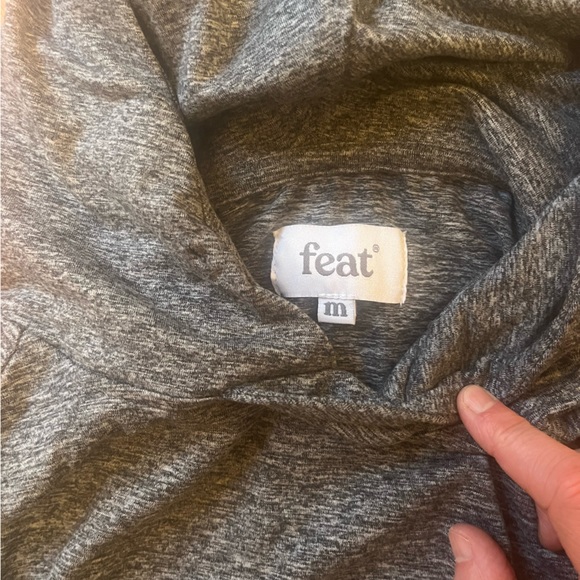 Feat brand blanket blend Move hoodie. Joggers also available. - Picture 4 of 7